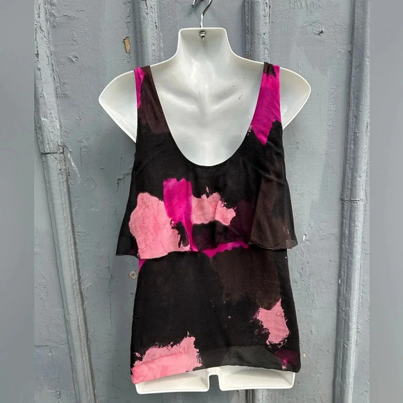 Diane  Von Furstenberg Silk Ananas Blouse, size 4 - Picture 5 of 9